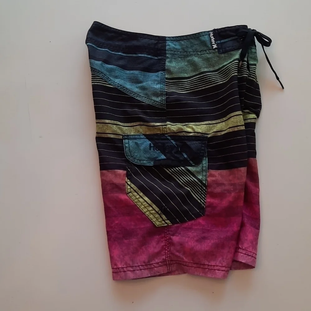 Hurley Striped Board Shorts Swim Trunks 24 Black Pink Green